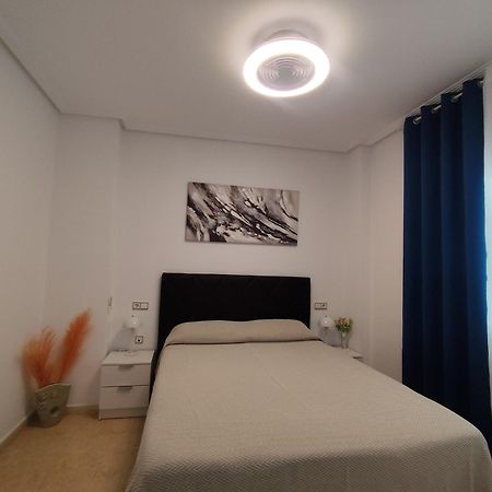 Macarena III Apartments, 300 Meter Zu Playa Del Cura Торевиеха Екстериор снимка